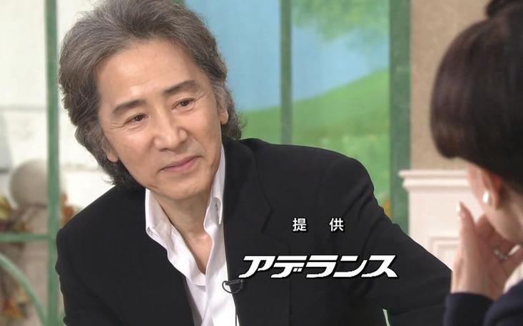 从背后看！引爆全场的日本飞机唱歌比赛综艺现场